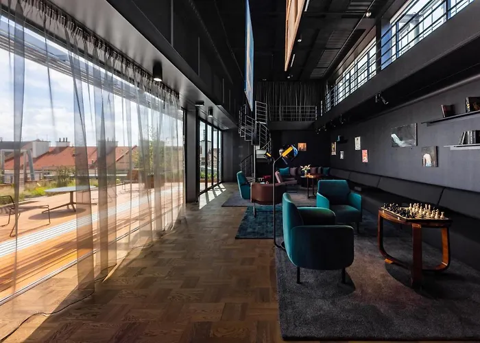 Telegraph Loft Apartment *